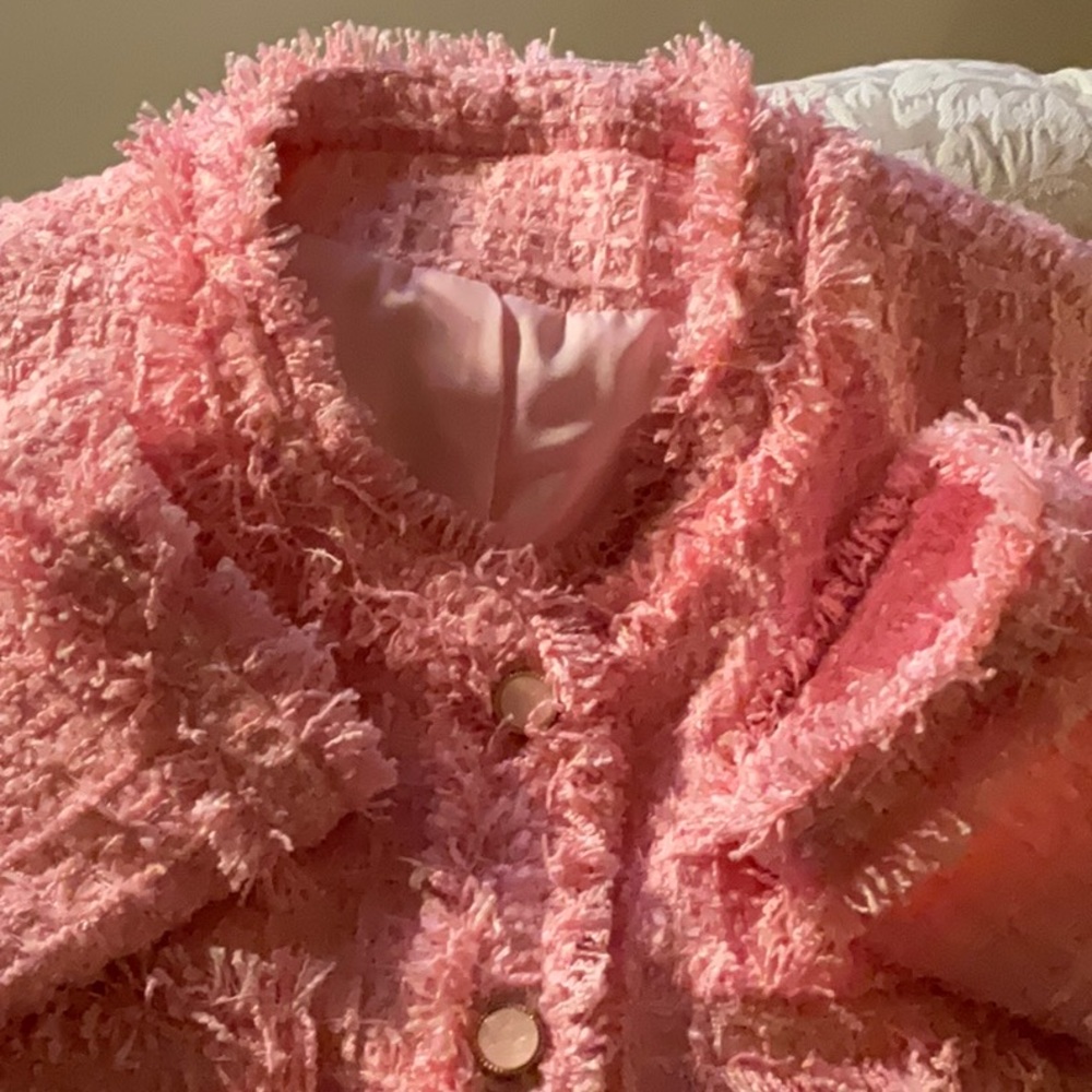 Chic Pink Textured Jacket - Picture 3 of 8